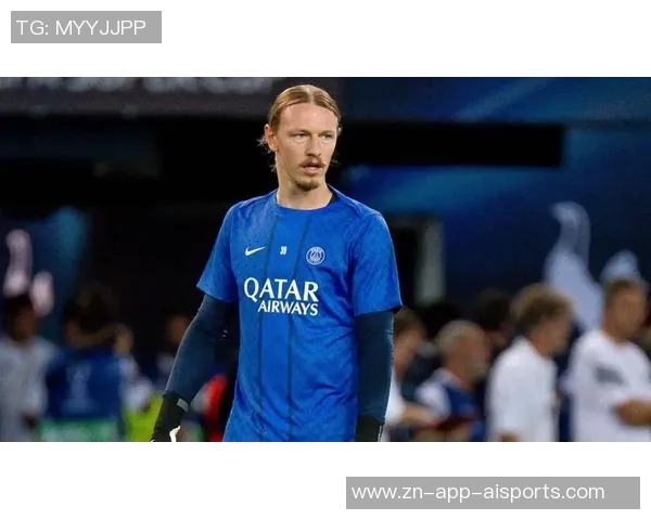 巴黎门将萨福诺夫手骨折仍勇扑四点近期将缺阵比赛