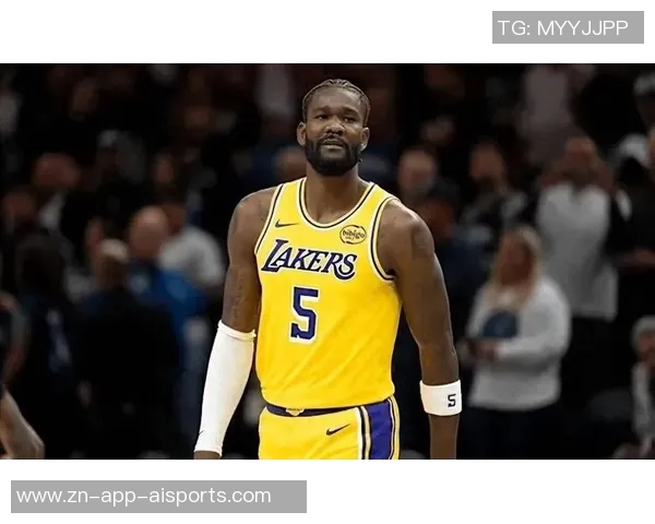 艾顿谈换防表现：教练信任让我自信队友支援让我感到自在